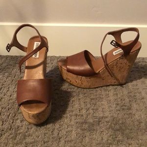 Steve Madden tan wedges.